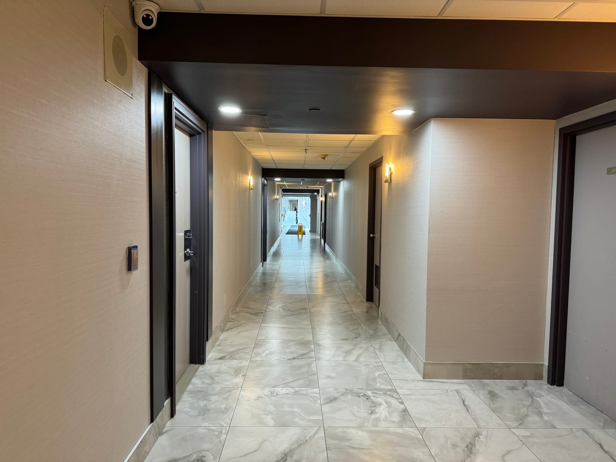 出租密市SQ1二室二卫公寓 325 Webb Dr 909, Mississauga $3,000