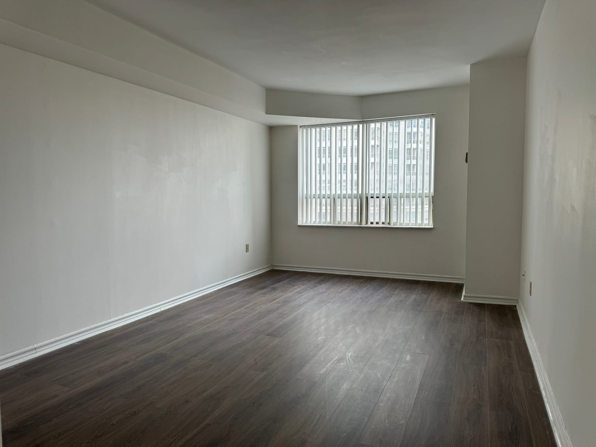 出租密市SQ1二室二卫公寓 325 Webb Dr 909, Mississauga $3,000