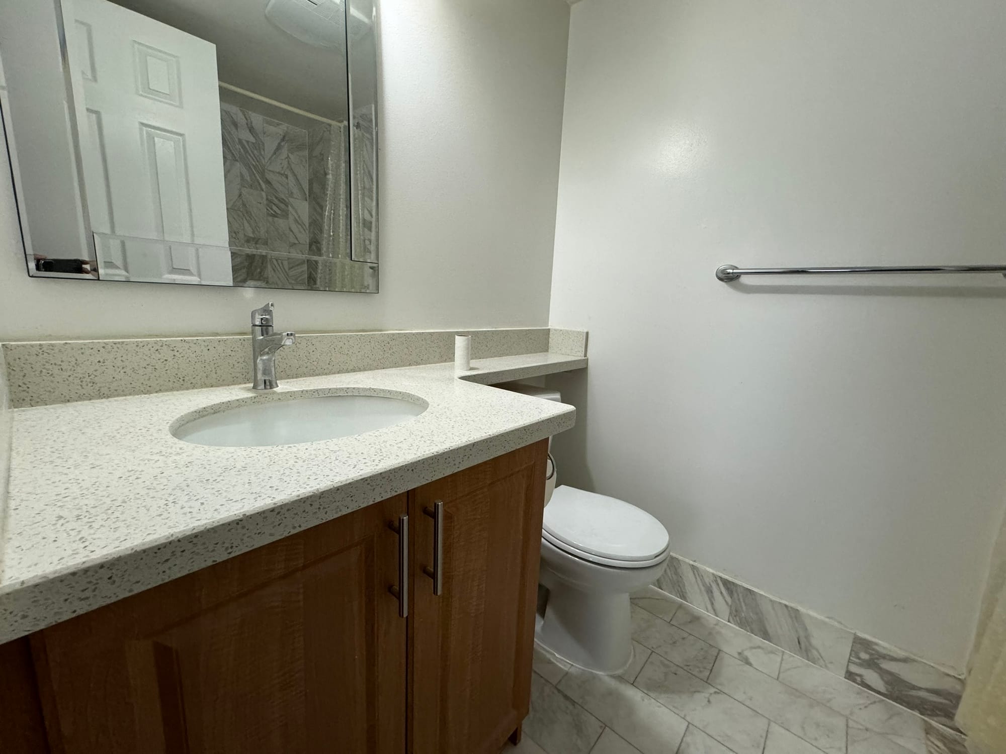 出租密市SQ1二室二卫公寓 325 Webb Dr 909, Mississauga $3,000