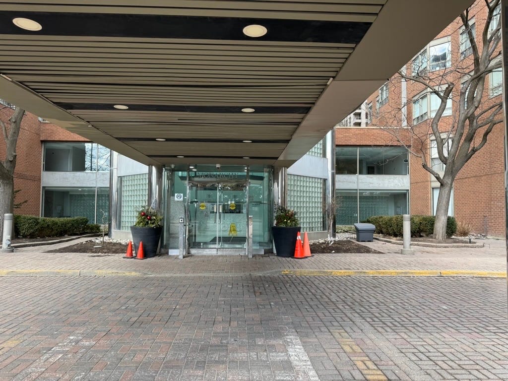 出租密市SQ1二室二卫公寓 325 Webb Dr 909, Mississauga $3,000
