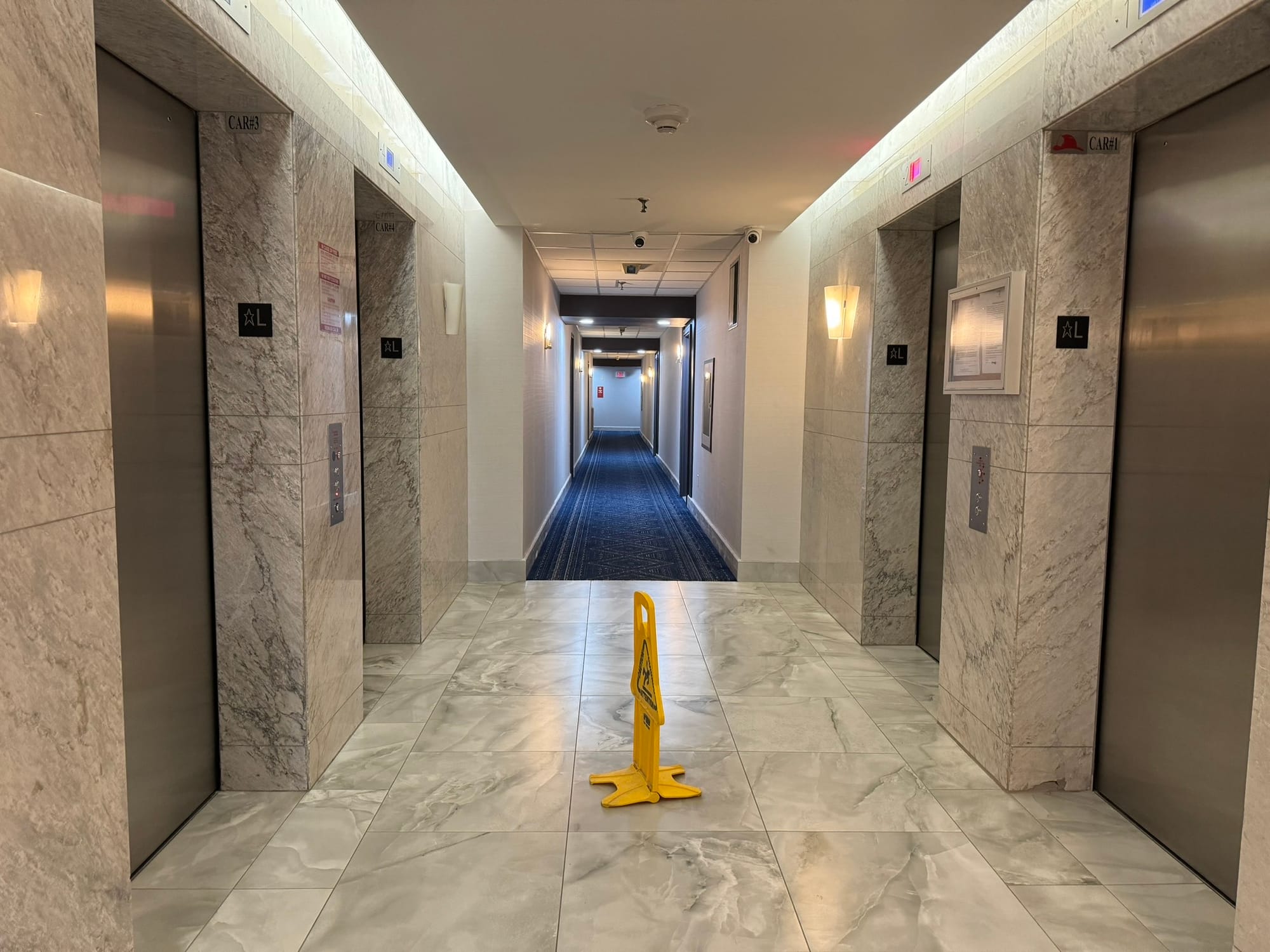 出租密市SQ1二室二卫公寓 325 Webb Dr 909, Mississauga $3,000